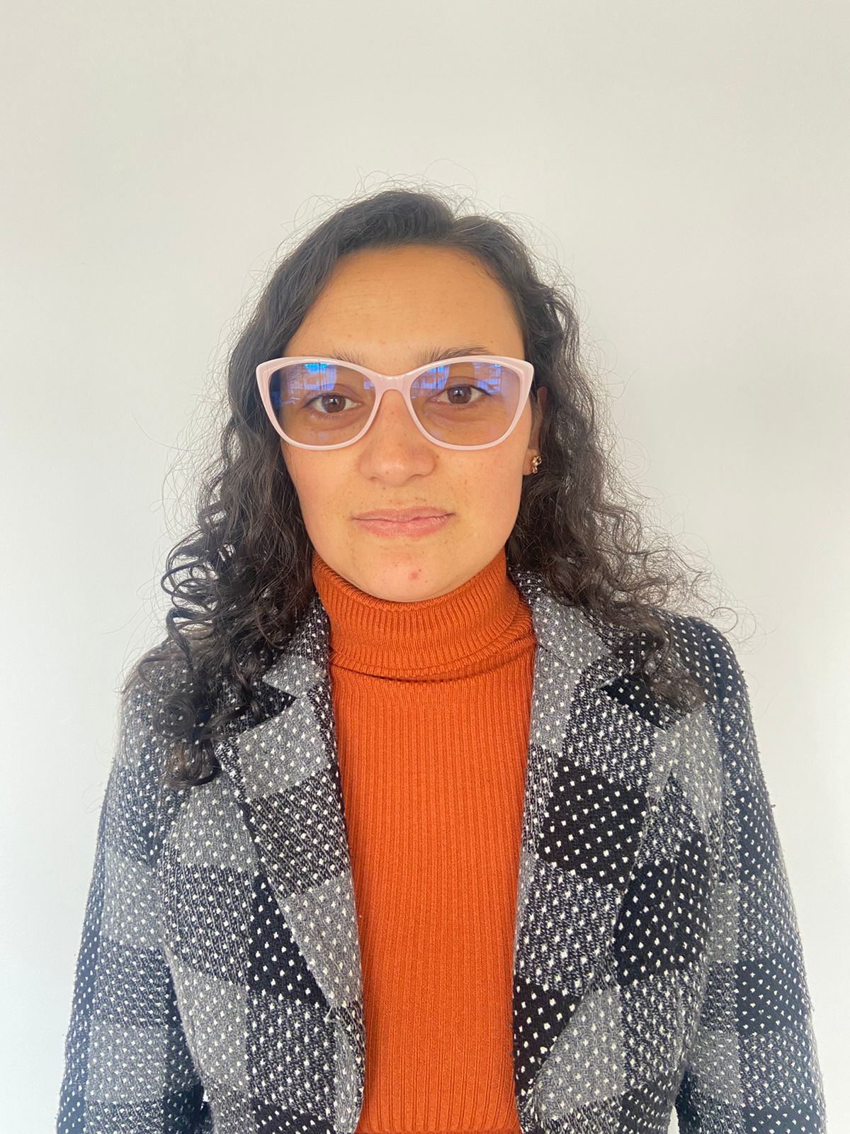 Angela Maria Muñoz